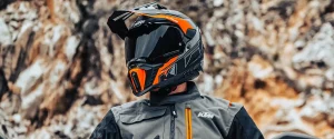 KTM Powerwear Kollektion 2023: Die KTM Starßen (Street & Touring) Helme für 2023. Neue Designs und top ausgestattet für 2023.