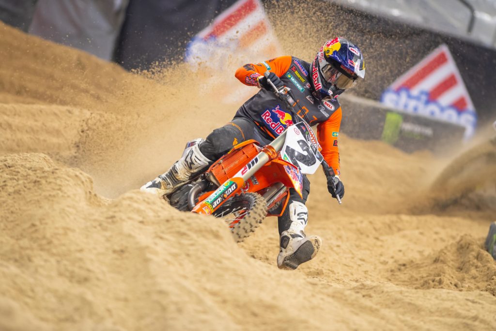 Cooper Webb holt sich den Sieg beim dritten Rennen in Housten