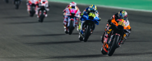 Brad Binder holt sich den 2. Platz in Katar beim ersten MotoGP Rennen 2022